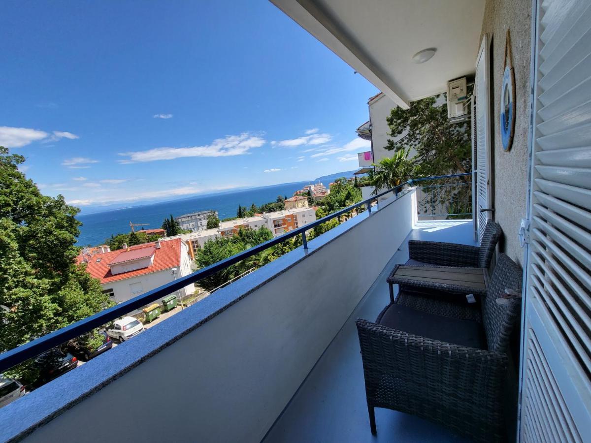 Apartment With Direct Sea View, Free Parking And Close To Beaches And Promenade Lovran Zewnętrze zdjęcie